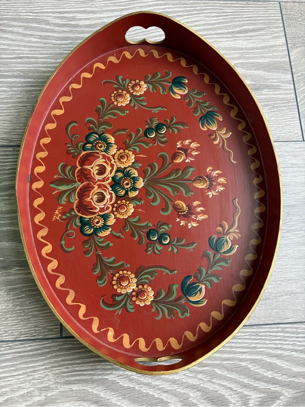 A vintage hand-painted Hindeloopen art wooden tray from the Netherlands.